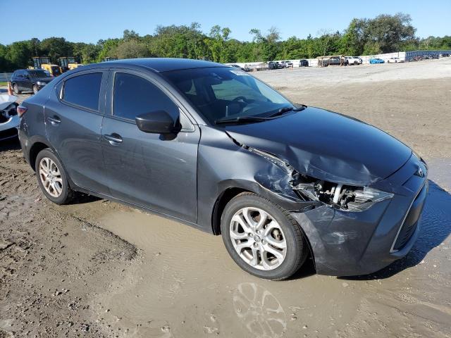 3MYDLBYV6JY315933 - 2018 TOYOTA YARIS IA CHARCOAL photo 4