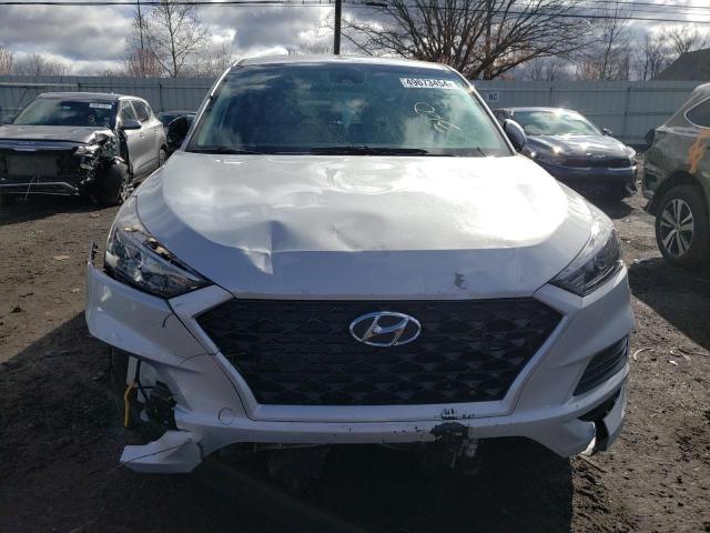 KM8J2CA44KU894576 - 2019 HYUNDAI TUCSON SE SILVER photo 5