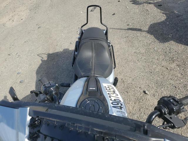 1HD1KB71XRB613185 - 2024 HARLEY-DAVIDSON FLHX 银色 照片 5