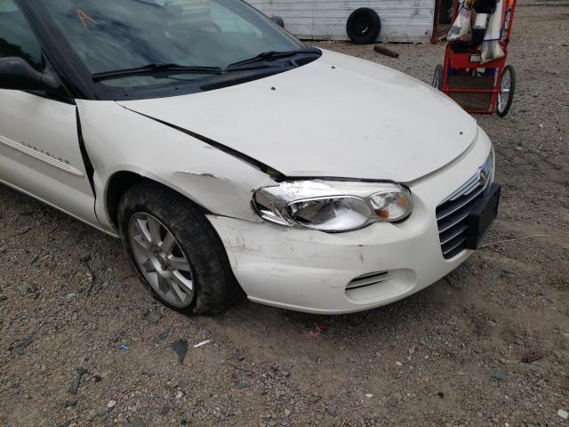 1C3EL75R04N149325 - 2004 CHRYSLER SEBRING GTC WHITE photo 9