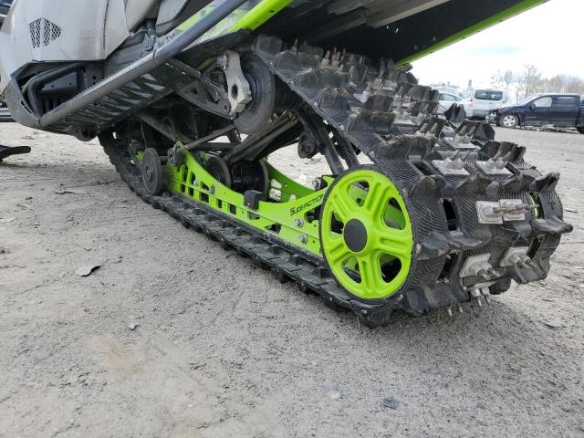 4UF18SNW9JT100368 - 2018 ARCTIC CAT SNOWMOBILE TWO TONE photo 9