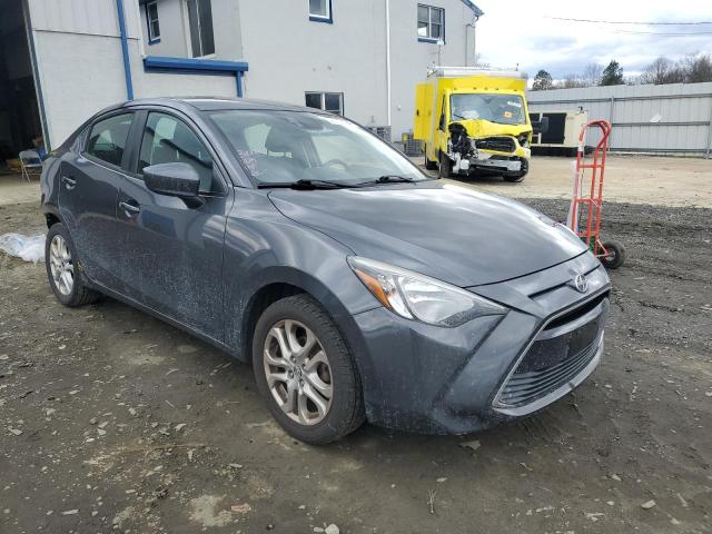 3MYDLBZV6GY115075 - 2016 TOYOTA SCION IA GRAY photo 4