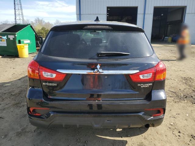 JA4AP3AU8JU023324 - 2018 MITSUBISHI OUTLANDER ES BLACK photo 6