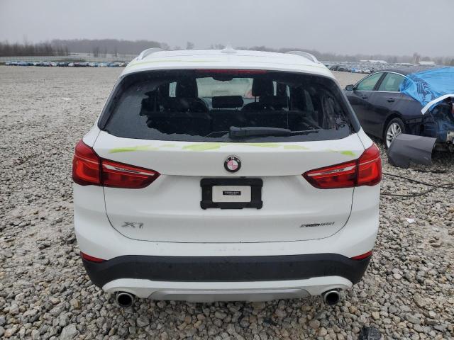 WBXJG9C04L5R58584 - 2020 BMW X1 XDRIVE28I WHITE photo 6