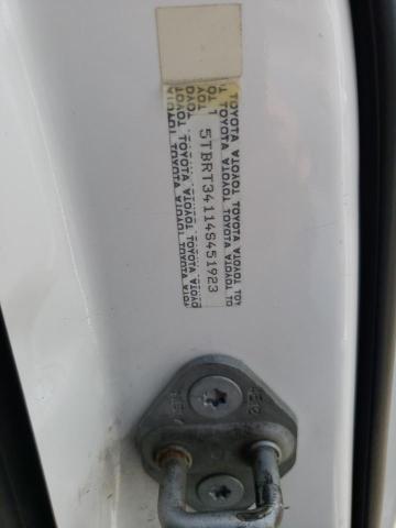 5TBRT34114S451923 - 2004 TOYOTA TUNDRA ACCESS CAB SR5 WHITE photo 12