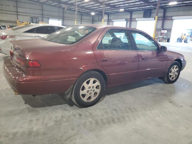 JT2BF28K0X0204065 - 1999 TOYOTA CAMRY LE MAROON photo 3