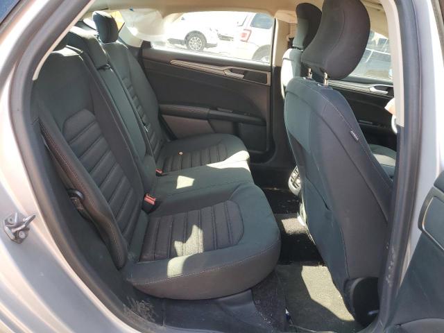 3FA6P0H79HR349344 - 2017 FORD FUSION SE SILVER photo 10