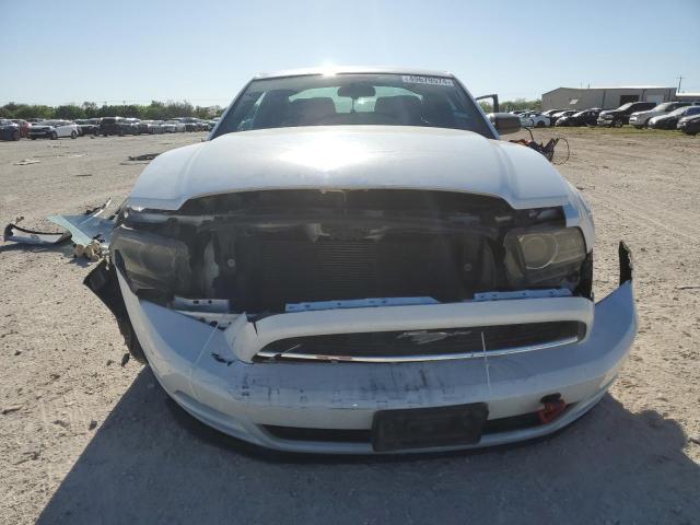 1ZVBP8AM4E5309515 - 2014 FORD MUSTANG WHITE photo 5