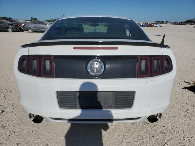 1ZVBP8AM4E5309515 - 2014 FORD MUSTANG WHITE photo 6