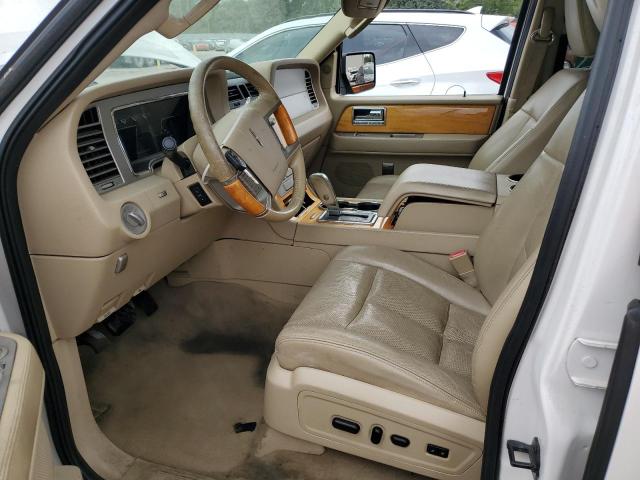 5LMJJ2J53AEJ04986 - 2010 LINCOLN NAVIGATOR 白色 照片 7