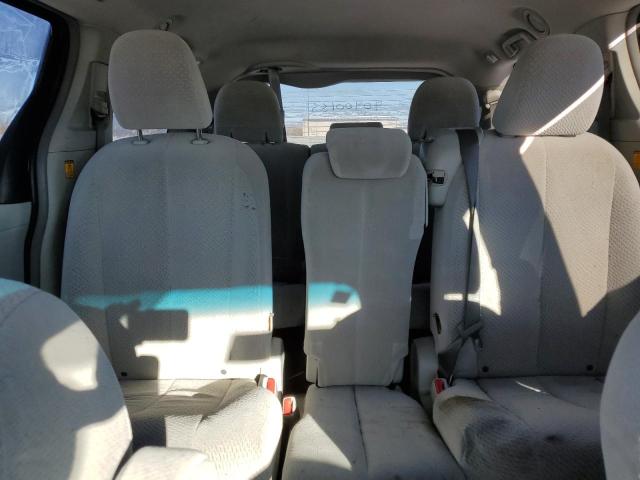 5TDKK3DC0BS069358 - 2011 TOYOTA SIENNA LE GRAY photo 10