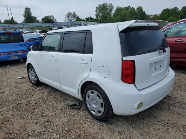 JTLKE50E681020623 - 2008 SCION XB XB WHITE photo 2