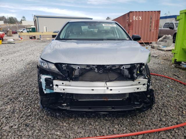 4T1T11AK3RU842767 - 2024 TOYOTA CAMRY SE NIGHT SHADE SILVER photo 5