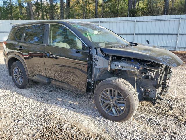 JN8AT3AB0MW206939 - 2021 NISSAN ROGUE S BLACK photo 4