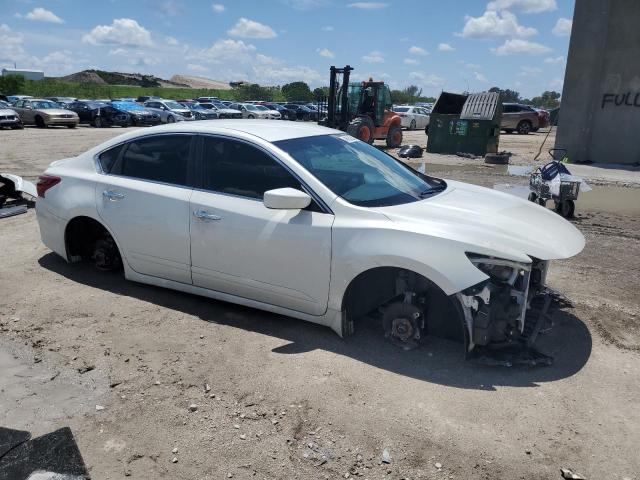 1N4AL3AP1JC266383 - 2018 NISSAN ALTIMA 2.5 WHITE photo 4