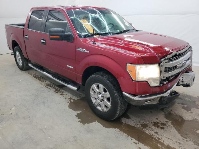 1FTFW1CT6DKF80000 - 2013 FORD F150 SUPERCREW RED photo 4