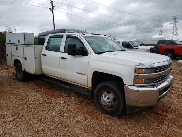 1GB4CYC86FF599960 - 2015 CHEVROLET SILVERADO C3500 WHITE photo 4