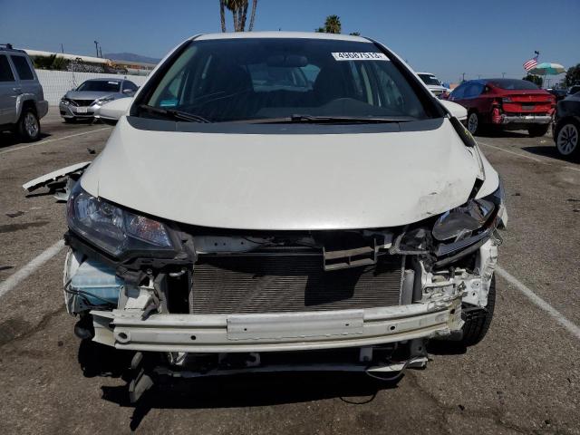 3HGGK5H40JM733761 - 2018 HONDA FIT LX WHITE photo 5