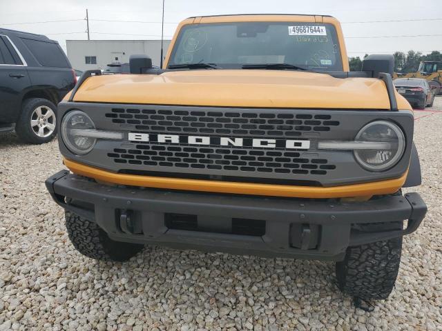 1FMEE5DP6NLB66262 - 2022 FORD BRONCO BASE YELLOW photo 5