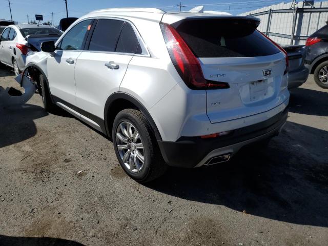 1GYFZDR48MF031913 - 2021 CADILLAC XT4 PREMIUM LUXURY WHITE photo 2