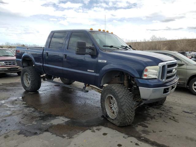 1FTWW31P46ED26224 - 2006 FORD F350 SRW SUPER DUTY BLUE photo 4