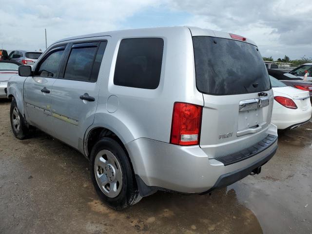 5FNYF38219B026257 - 2009 HONDA PILOT LX SILVER photo 2