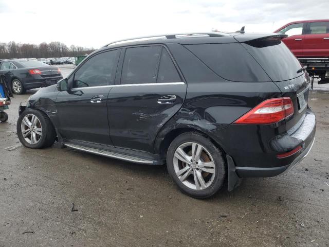 4JGDA5HB8CA037907 - 2012 MERCEDES-BENZ ML 350 4MATIC BLACK photo 2
