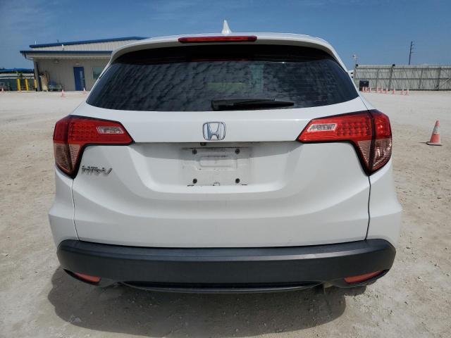 3CZRU5H35JM722810 - 2018 HONDA HR-V LX WHITE photo 6