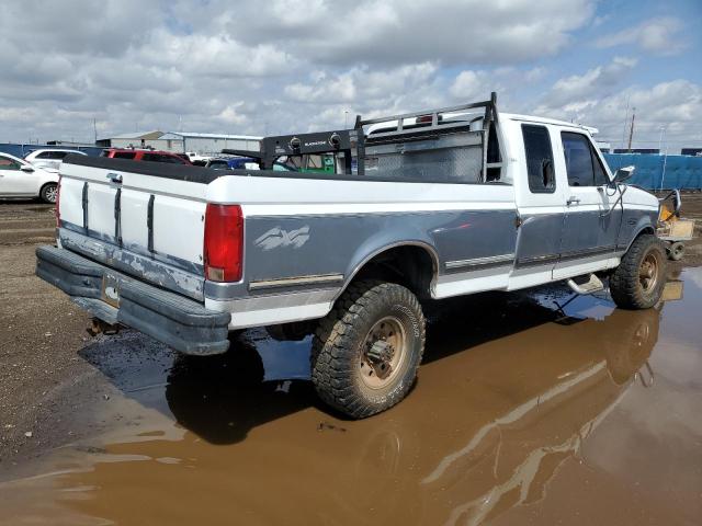 1FTHX26F6SKB26179 - 1995 FORD F250 WHITE photo 3