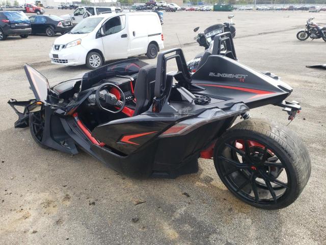 57XAARHB4L8137063 - 2020 POLARIS SLINGSHOT R RED photo 3