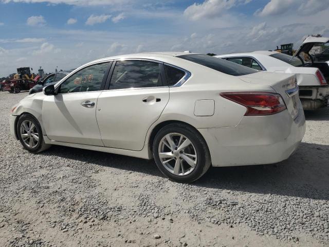 1N4AL3AP4DN472385 - 2013 NISSAN ALTIMA 2.5 WHITE photo 2