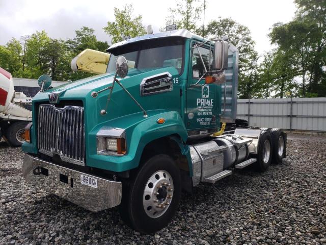 5KJJAVDV0JPJU8066 - 2018 WESTERN STAR/AUTO CAR CONVENTION 4700SF GREEN photo 2