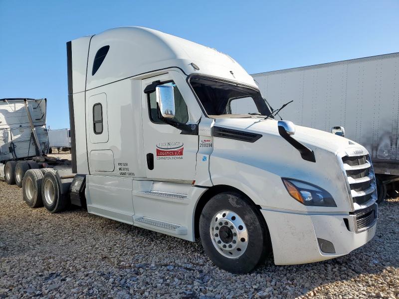 2021 FREIGHTLINER CASCADIA, 