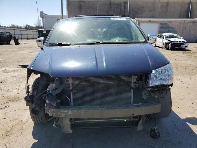 2C4RC1CG8ER133924 - 2014 CHRYSLER TOWN & COU TOURING L BLUE photo 5