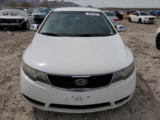 KNAFU4A29A5839667 - 2010 KIA FORTE EX WHITE photo 5