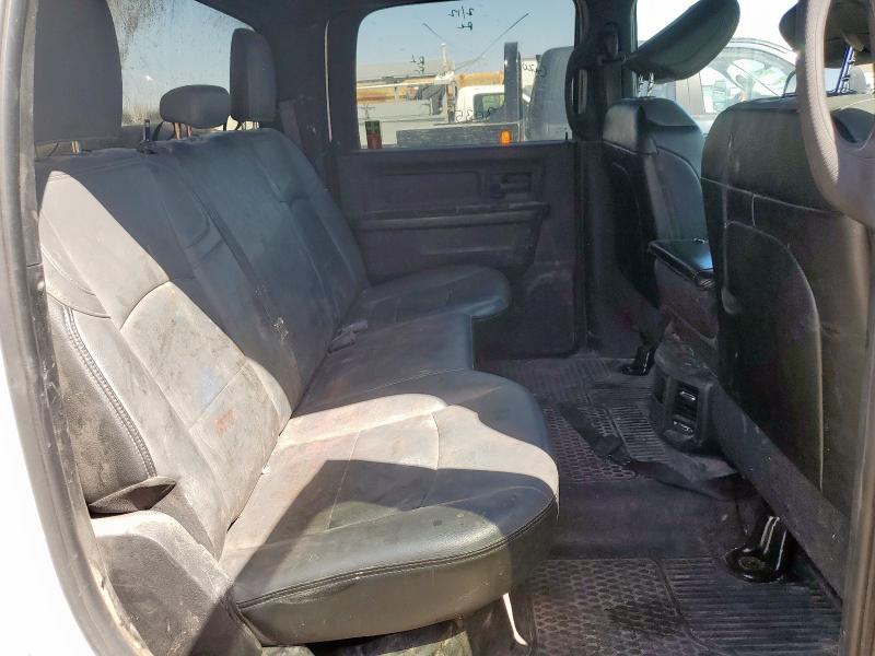 3C6UR5HJ5NG379959 - 2022 RAM 2500 TRADESMAN 白色 照片 10