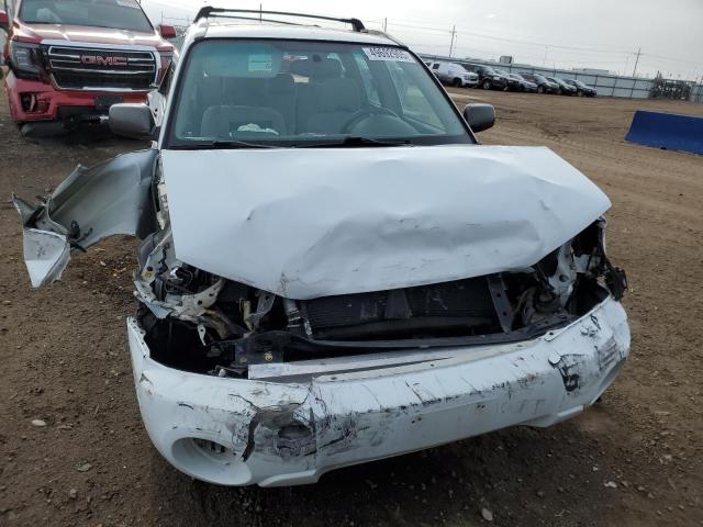 JF1SG65635H706401 - 2005 SUBARU FORESTER 2.5XS WHITE photo 5