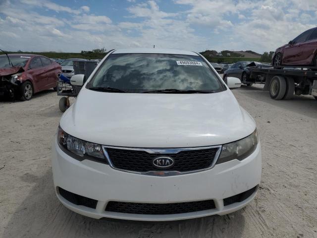 KNAFU4A21C5635495 - 2012 KIA FORTE EX WHITE photo 5