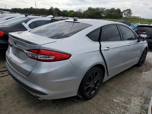 3FA6P0HD4JR216485 - 2018 FORD FUSION SE SILVER photo 3