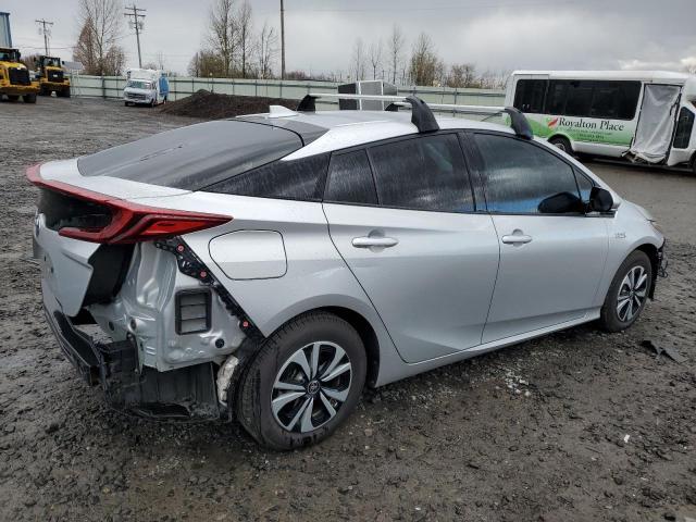 JTDKARFP8H3053392 - 2017 TOYOTA PRIUS PRIM ვერცხლისფერი ფოტო 3