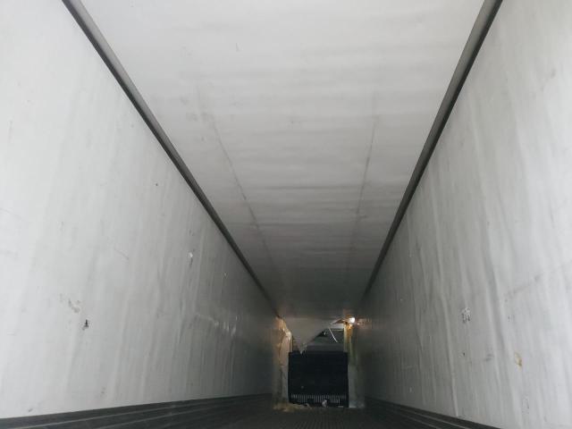 1UYVS2533J6249312 - 2018 UTILITY VS2RA أبيض صورة 6