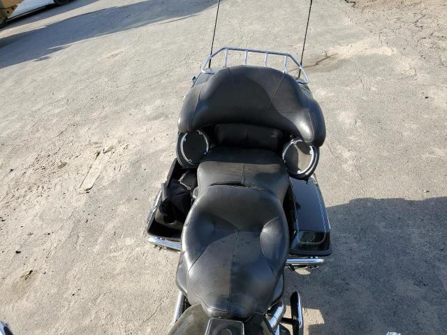 1HD1FC4117Y621734 - 2007 HARLEY-DAVIDSON FLHTCUI 黑色 照片 6