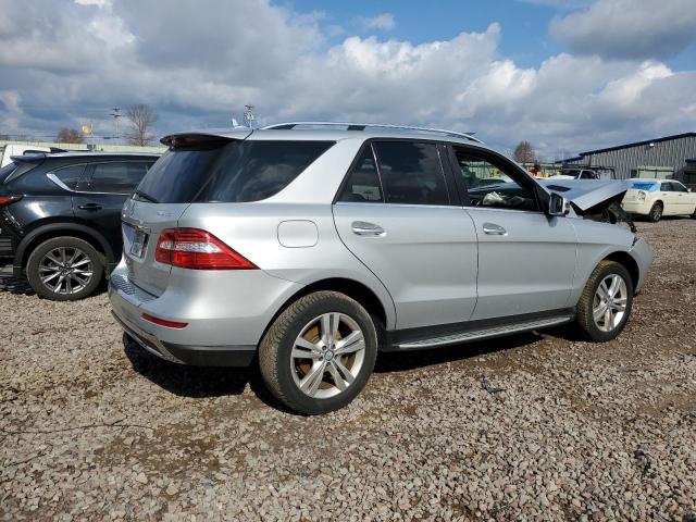 4JGDA5HB4FA478714 - 2015 MERCEDES-BENZ ML 350 4MATIC SILVER photo 3