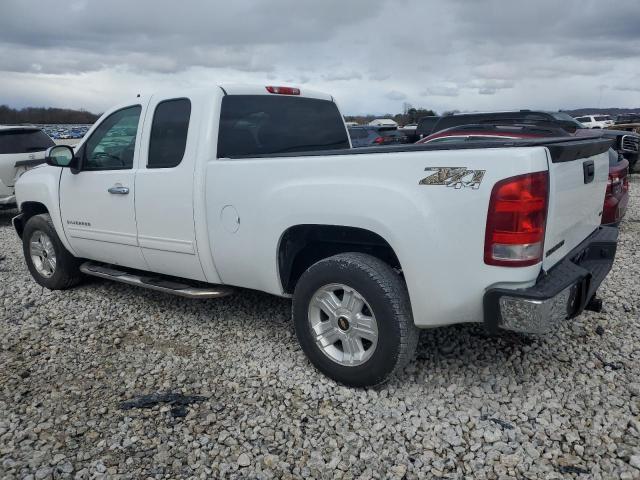 1GCRKTE34BZ140069 - 2011 CHEVROLET SILVERADO K1500 LTZ WHITE photo 2