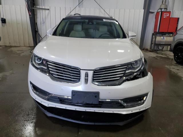 2LMPJ6LP5GBL50210 - 2016 LINCOLN MKX RESERVE WHITE photo 5
