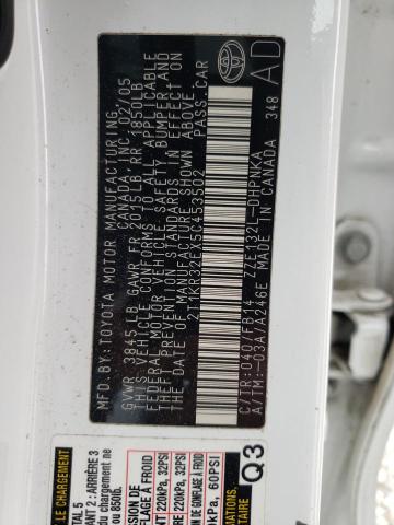 2T1KR32EX5C453502 - 2005 TOYOTA COROLLA MA XR WHITE photo 12