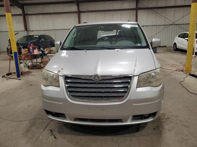 2A4RR5D19AR373231 - 2010 CHRYSLER TOWN & COU TOURING 银色 照片 5
