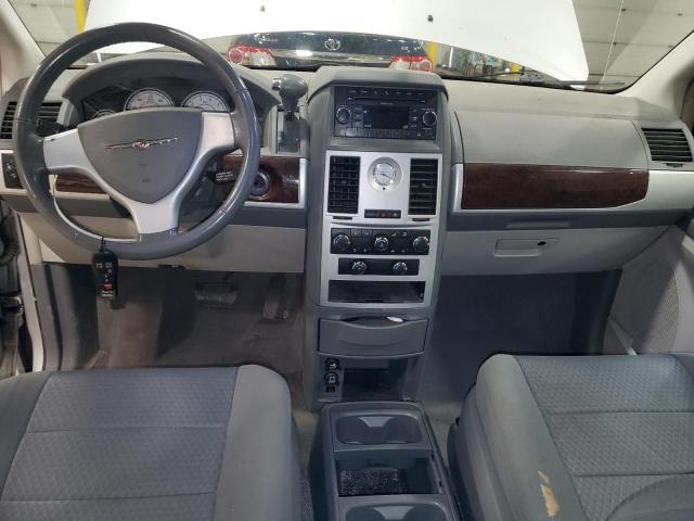 2A4RR5D19AR373231 - 2010 CHRYSLER TOWN & COU TOURING 银色 照片 8