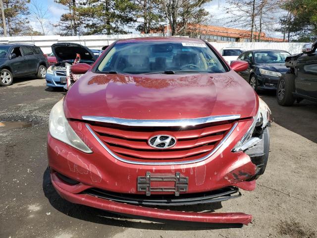 5NPEB4AC4BH148707 - 2011 HYUNDAI SONATA GLS RED photo 5