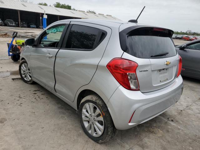 KL8CD6SAXJC431223 - 2018 CHEVROLET SPARK 1LT SILVER photo 2